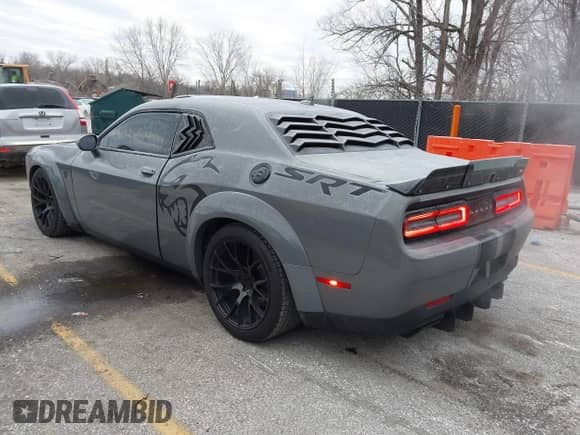 2018 Dodge Challenger SRT Hellcat Widebody with VIN 2C3CDZC9XJH331184, listed as a IAAI auction lot 41531053 with 51,465 mi miles and . Bid and sale history available at DreamBid. Image 3.