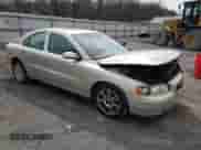 2005 Volvo S60 с VIN YV1RH592752442037, выставлен на аукционе Copart как лот 49637015 с пробегом 103 774 миль миль и Списание • Salvage title. История ставок и продаж доступна на DreamBid. Изображение 4.