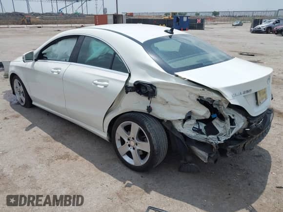 2017 Mercedes-Benz CLA 250 с VIN WDDSJ4EB7HN455004, выставлен на аукционе IAAI как лот 42312496 с пробегом 186 324 миль миль и . История ставок и продаж доступна на DreamBid. Изображение 3.