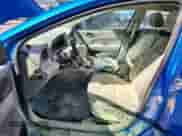 2017 Hyundai Elantra SE z VIN 5NPD74LFXHH101078, wystawiony jako Copart lot #85549615 z przebiegiem Nie podano mil oraz Szkoda całkowita • Salvage title. Historia ofert i sprzedaży dostępna na DreamBid. Obrazek 7.