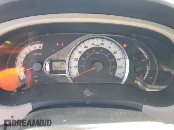 2013 Toyota Sienna SE with VIN 5TDXK3DC7DS372162, listed as a Copart auction lot 70448135 with 162,777 mi miles and Salvage title. Bid and sale history available at DreamBid. Image 9.