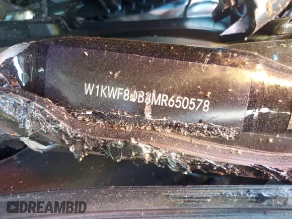 2021 Mercedes-Benz C 300 с VIN W1KWF8DB3MR650578, выставлен на аукционе Copart как лот 80996435 с пробегом Не указан миль и На запчасти • Non repairable. История ставок и продаж доступна на DreamBid. Изображение 12.