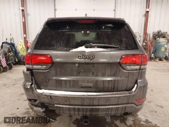 2021 Jeep Grand Cherokee 80th Anniversary z VIN 1C4RJFBG2MC736010, wystawiony jako IAAI lot #41355729 z przebiegiem 45 588 mil mil oraz . Historia ofert i sprzedaży dostępna na DreamBid. Obrazek 16.