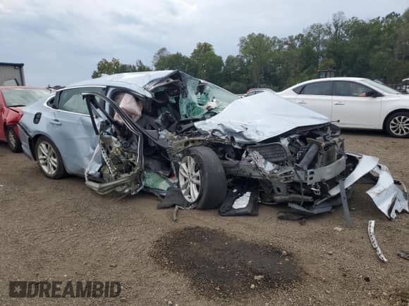 2018 Chevrolet Malibu LT с VIN 1G1ZD5STXJF252233, выставлен на аукционе Copart как лот 71973945 с пробегом Не указан миль и Списание • Salvage title. История ставок и продаж доступна на DreamBid. Изображение 4.