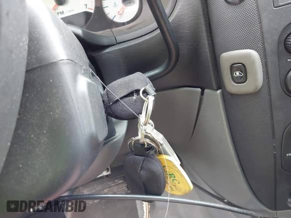 2005 Dodge Grand Caravan with VIN 2D8GP24R55R248418, listed as a IAAI auction lot 42147890 with Not provided miles and . Bid and sale history available at DreamBid. Image 11.