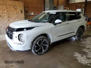 2024 Mitsubishi Outlander SE с VIN JA4J4VA80RZ054668, выставлен на аукционе Copart как лот 65368925 с пробегом 21 115 миль миль и Списание • Salvage title. История ставок и продаж доступна на DreamBid. Изображение 1.