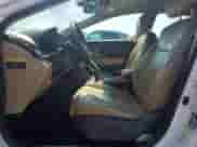 2017 Hyundai Azera с VIN KMHFG4JG8HA583184, выставлен на аукционе Copart как лот 61785895 с пробегом 133 123 миль миль и Списание • Salvage title. История ставок и продаж доступна на DreamBid. Изображение 7.
