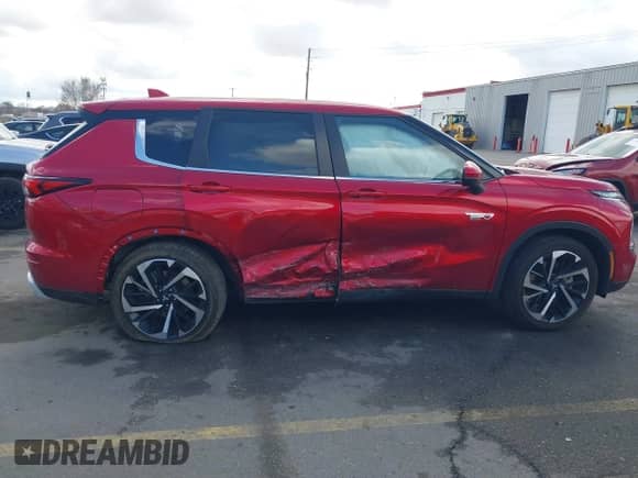 2025 Mitsubishi Outlander SE с VIN JA4T5VA91SZ000784, выставлен на аукционе IAAI как лот 41700951 с пробегом 2 813 миль миль и . История ставок и продаж доступна на DreamBid. Изображение 12.