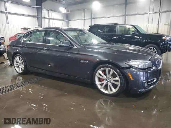 2014 BMW 5 Series 535d xDrive с VIN WBAFV3C55ED684318, выставлен на аукционе Copart как лот 72100085 с пробегом 228 946 миль миль и Списание • Salvage title. История ставок и продаж доступна на DreamBid. Изображение 4.