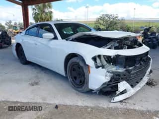 2015 Dodge Charger Police z VIN 2C3CDXAGXFH795959, wystawiony jako IAAI lot #41690048 z przebiegiem Nie podano mil oraz . Historia ofert i sprzedaży dostępna na DreamBid. Obrazek 1.