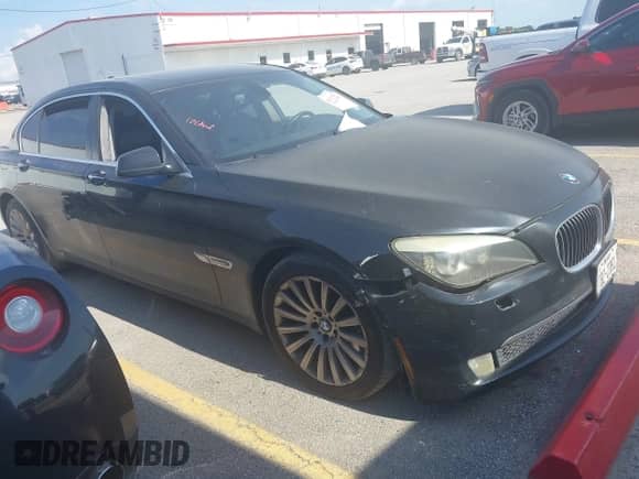 2010 BMW 7 Series 750Li с VIN WBAKB8C50ACY63936, выставлен на аукционе IAAI как лот 42873844 с пробегом 149 573 миль миль и . История ставок и продаж доступна на DreamBid. Изображение 1.