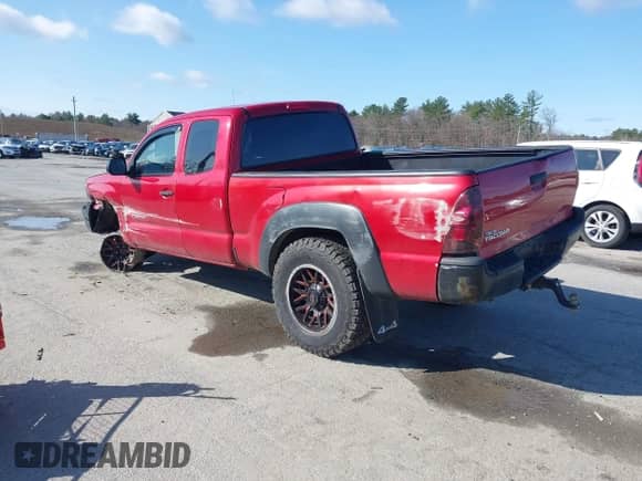 2014 Toyota Tacoma с VIN 5TFUX4EN7EX027719, выставлен на аукционе IAAI как лот 41922936 с пробегом 163 047 миль миль и . История ставок и продаж доступна на DreamBid. Изображение 3.