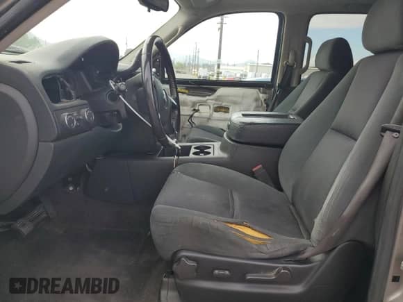 2009 Chevrolet Suburban 2LT с VIN 1GNFK26379R241605, выставлен на аукционе Copart как лот 81592045 с пробегом Не указан миль и Списание • Salvage title. История ставок и продаж доступна на DreamBid. Изображение 7.