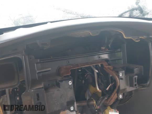 2006 Dodge Charger R/T с VIN 2B3KA53H86H385320, выставлен на аукционе IAAI как лот 41247688 с пробегом Не указан миль и . История ставок и продаж доступна на DreamBid. Изображение 7.