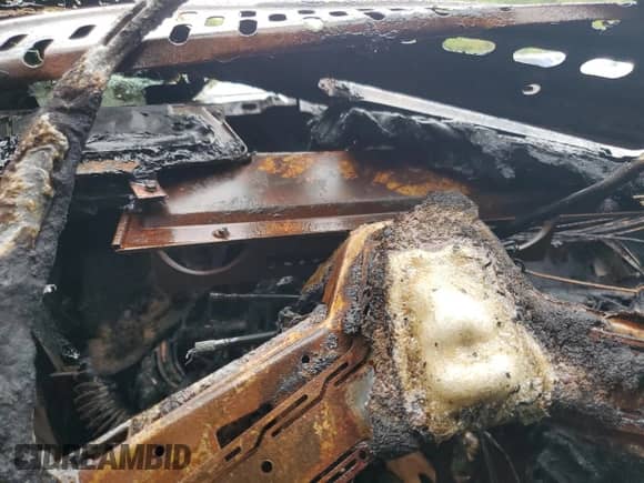 1983 Chevrolet Caprice с VIN 2G1AN69H6D1112354, выставлен на аукционе Copart как лот 73111544 с пробегом Не указан миль и Списание • Salvage title. История ставок и продаж доступна на DreamBid. Изображение 9.