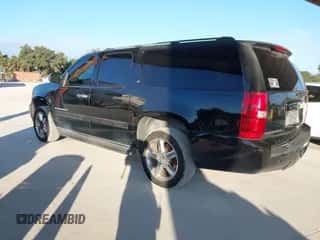 2007 Chevrolet Suburban LT с VIN 3GNFC16J97G197660, выставлен на аукционе IAAI как лот 43571518 с пробегом 205 939 миль миль и . История ставок и продаж доступна на DreamBid. Изображение 3.