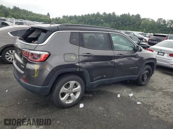 2019 Jeep Compass Latitude с VIN 3C4NJDBB5KT742294, выставлен на аукционе Copart как лот 66350475 с пробегом 83 848 миль миль и Списание • Salvage title. История ставок и продаж доступна на DreamBid. Изображение 3.