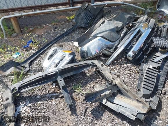 2023 Chevrolet Silverado 1500 LT с VIN 2GCUDDED5P1146983, выставлен на аукционе IAAI как лот 42879771 с пробегом 32 594 миль миль и . История ставок и продаж доступна на DreamBid. Изображение 12.