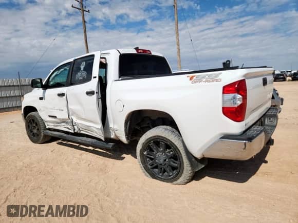 2021 Toyota Tundra SR5 with VIN 5TFEY5F18MX275141, listed as a Copart auction lot 85462795 with 32,669 mi miles and Salvage title. Bid and sale history available at DreamBid. Image 2.