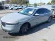 2024 Honda Accord EX-L z VIN 1HGCY2F63RA022208, wystawiony jako IAAI lot #41990361 z przebiegiem 56 296 mil mil oraz . Historia ofert i sprzedaży dostępna na DreamBid. Obrazek 2.