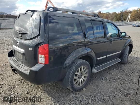 2011 Nissan Pathfinder Silver z VIN 5N1AR1NB5BC634542, wystawiony jako Copart lot #44106205 z przebiegiem 105 421 mil mil oraz Szkoda całkowita • Salvage title. Historia ofert i sprzedaży dostępna na DreamBid. Obrazek 3.
