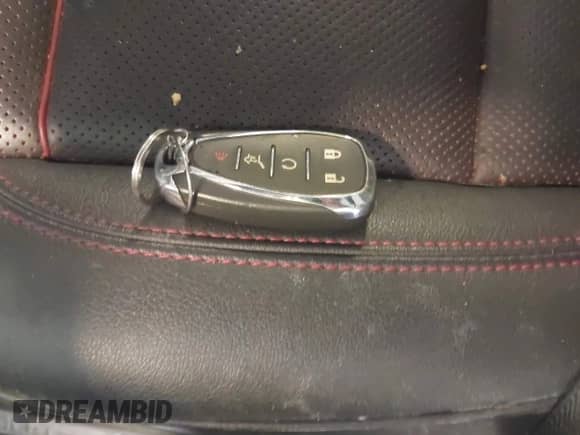 2021 Chevrolet Blazer RS с VIN 3GNKBKRS3MS553847, выставлен на аукционе IAAI как лот 42231473 с пробегом 51 822 миль миль и . История ставок и продаж доступна на DreamBid. Изображение 11.