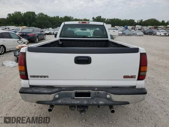 1999 GMC Sierra 1500 SL z VIN 1GTEC14V3XE544949, wystawiony jako Copart lot #68512264 z przebiegiem Nie podano mil oraz Szkoda całkowita • Salvage title. Historia ofert i sprzedaży dostępna na DreamBid. Obrazek 6.