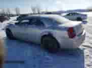 2009 Chrysler 300 Touring с VIN 2C3KA53V09H642371, выставлен на аукционе Copart как лот 42331035 с пробегом Не указан миль и Списание • Salvage title. История ставок и продаж доступна на DreamBid. Изображение 2.