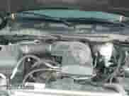 2020 Ram 1500 Tradesman z VIN 3C6RR7KG8LG132415, wystawiony jako IAAI lot #43114404 z przebiegiem 80 717 mil mil oraz . Historia ofert i sprzedaży dostępna na DreamBid. Obrazek 20.