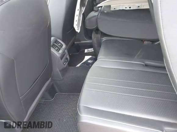 2024 Volkswagen Tiguan SE R-Line Black с VIN 3VV8B7AX3RM111526, выставлен на аукционе IAAI как лот 42524100 с пробегом 7 280 миль миль и . История ставок и продаж доступна на DreamBid. Изображение 8.