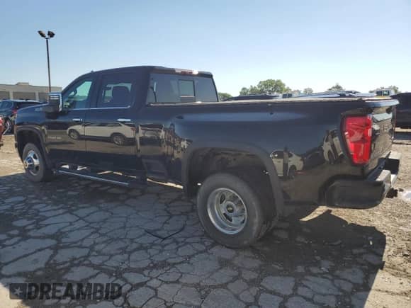 2020 Chevrolet Silverado 3500HD High Country с VIN 1GC4YVEY5LF311107, выставлен на аукционе Copart как лот 60852454 с пробегом 51 001 миль миль и Списание • Salvage title. История ставок и продаж доступна на DreamBid. Изображение 2.