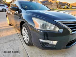 2015 Nissan Altima SL with VIN 1N4AL3AP7FN401698, listed as a Copart auction lot 85673455 with 102,673 mi miles and Clean title. Bid and sale history available at DreamBid. Image 1.