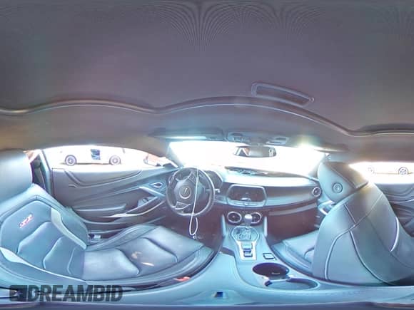 2017 Chevrolet Camaro 2SS z VIN 1G1FH1R76H0153267, wystawiony jako Copart lot #70491995 z przebiegiem Nie podano mil oraz Szkoda całkowita • Salvage title. Historia ofert i sprzedaży dostępna na DreamBid. Obrazek 14.