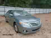 2010 Toyota Camry XLE с VIN JTNBK3EK6A3046538, выставлен на аукционе Copart как лот 84475235 с пробегом 188 516 миль миль и Списание • Salvage title. История ставок и продаж доступна на DreamBid. Изображение 13.