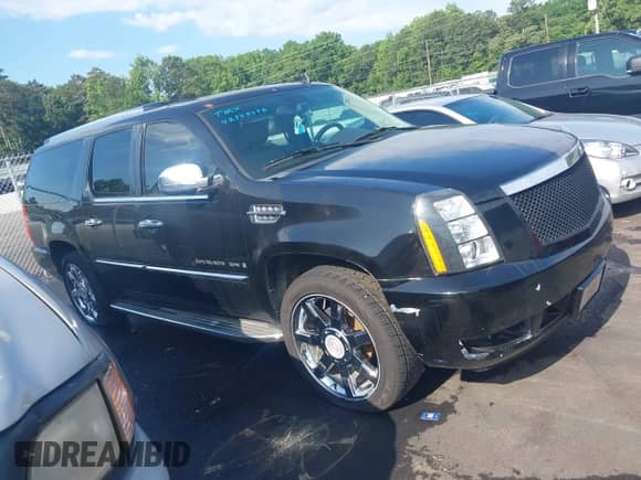 2009 Cadillac Escalade ESV with VIN 1GYFK26279R270175, listed as a IAAI auction lot 42349456 with 189,172 mi miles and . Bid and sale history available at DreamBid. Image 13.