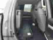 2019 Toyota Tundra Limited z VIN 5TFSY5F12KX245102, wystawiony jako Copart lot #80249875 z przebiegiem 24 383 mil mil oraz Szkoda całkowita • Salvage title. Historia ofert i sprzedaży dostępna na DreamBid. Obrazek 10.