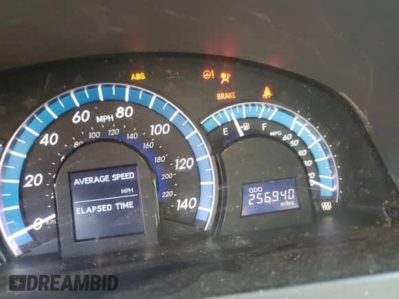 2014 Toyota Camry LE with VIN 4T1BD1FK8EU106252, listed as a Copart auction lot 68969405 with 256,940 mi miles and Salvage title. Bid and sale history available at DreamBid. Image 9.