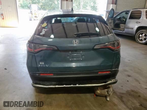 2025 Honda HR-V LX с VIN 3CZRZ1H38SM754470, выставлен на аукционе Copart как лот 81069325 с пробегом Не указан миль и Списание • Salvage title. История ставок и продаж доступна на DreamBid. Изображение 6.