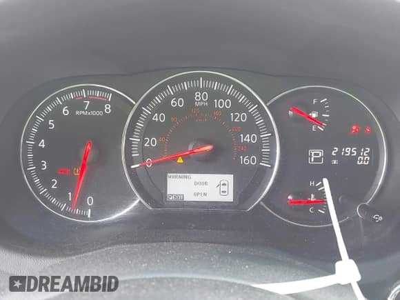 2013 Nissan Maxima SV z VIN 1N4AA5APXDC805248, wystawiony jako IAAI lot #42768497 z przebiegiem 219 512 mil mil oraz . Historia ofert i sprzedaży dostępna na DreamBid. Obrazek 7.