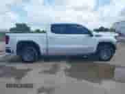 2022 GMC Sierra 1500 AT4 с VIN 1GTPUEEL2NZ523557, выставлен на аукционе IAAI как лот 42146575 с пробегом 67 958 миль миль и . История ставок и продаж доступна на DreamBid. Изображение 13.