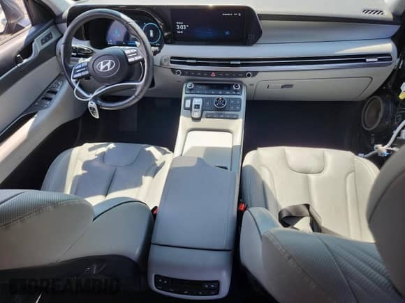 2023 Hyundai Palisade SEL z VIN KM8R4DGE5PU625299, wystawiony jako Copart lot #63447025 z przebiegiem 30 726 mil mil oraz Szkoda całkowita • Salvage title. Historia ofert i sprzedaży dostępna na DreamBid. Obrazek 8.