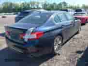 2018 BMW 5 Series 540i xDrive с VIN WBAJE7C50JWD49728, выставлен на аукционе IAAI как лот 42304651 с пробегом Не указан миль и . История ставок и продаж доступна на DreamBid. Изображение 4.