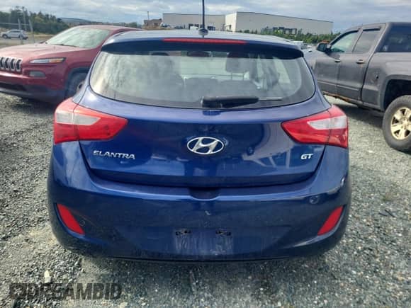 2013 Hyundai Elantra z VIN KMHD35LE8DU113296, wystawiony jako Copart lot #81550925 z przebiegiem 106 838 mil mil oraz Czysty tytuł • Clean title. Historia ofert i sprzedaży dostępna na DreamBid. Obrazek 6.
