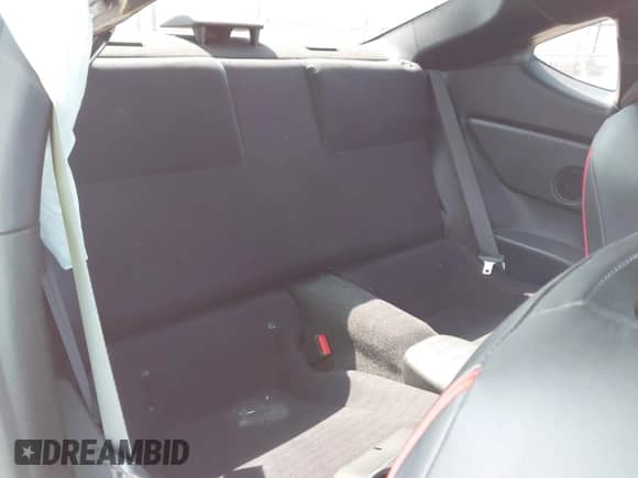 2014 Scion FR-S z VIN JF1ZNAA11E8702655, wystawiony jako IAAI lot #42592010 z przebiegiem 90 065 mil mil oraz . Historia ofert i sprzedaży dostępna na DreamBid. Obrazek 8.