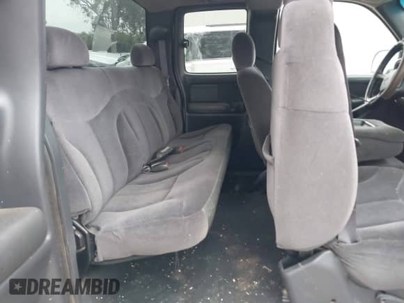 2001 GMC Sierra 1500 SLE z VIN 2GTEC19V711120871, wystawiony jako IAAI lot #42093793 z przebiegiem 271 247 mil mil oraz . Historia ofert i sprzedaży dostępna na DreamBid. Obrazek 8.