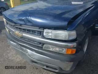 2000 Chevrolet Silverado 1500 LS z VIN 2GCEC19T1Y1279622, wystawiony jako IAAI lot #43366617 z przebiegiem 559 755 mil mil oraz . Historia ofert i sprzedaży dostępna na DreamBid. Obrazek 6.