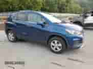 2019 Chevrolet Trax LT с VIN 3GNCJPSB4KL281380, выставлен на аукционе Copart как лот 71804275 с пробегом 110 523 миль миль и Списание • Salvage title. История ставок и продаж доступна на DreamBid. Изображение 4.