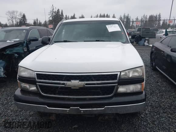 2006 Chevrolet Silverado 1500 LS с VIN 1GCEC19V46E234140, выставлен на аукционе IAAI как лот 41481122 с пробегом 290 635 миль миль и . История ставок и продаж доступна на DreamBid. Изображение 12.