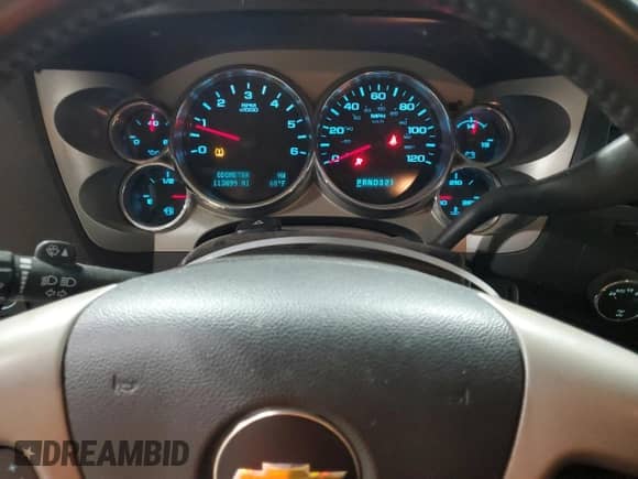 2013 Chevrolet Silverado 1500 LT z VIN 1GCRKSEA2DZ210485, wystawiony jako Copart lot #68909285 z przebiegiem 113 899 mil mil oraz Szkoda całkowita • Salvage title. Historia ofert i sprzedaży dostępna na DreamBid. Obrazek 9.