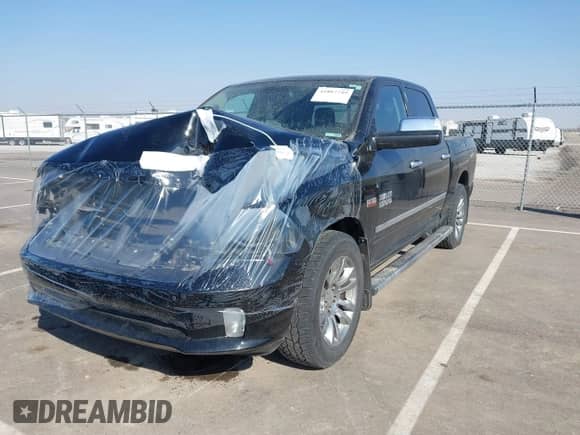 2014 Ram 1500 Longhorn z VIN 1C6RR7PT7ES268181, wystawiony jako IAAI lot #41887749 z przebiegiem 136 081 mil mil oraz . Historia ofert i sprzedaży dostępna na DreamBid. Obrazek 18.